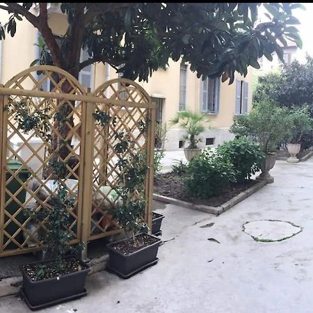 Piccolo Love Nest In Milan Extérieur photo